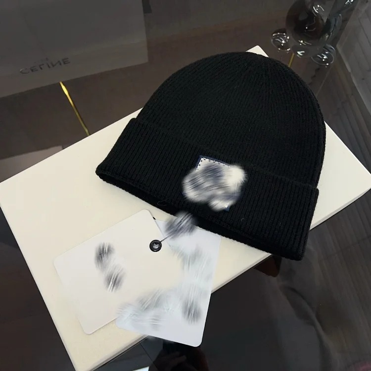 Warm color ins hat street personalized patch wool hat for men and women trendy couple autumn and winter warm knitted cold hat for women