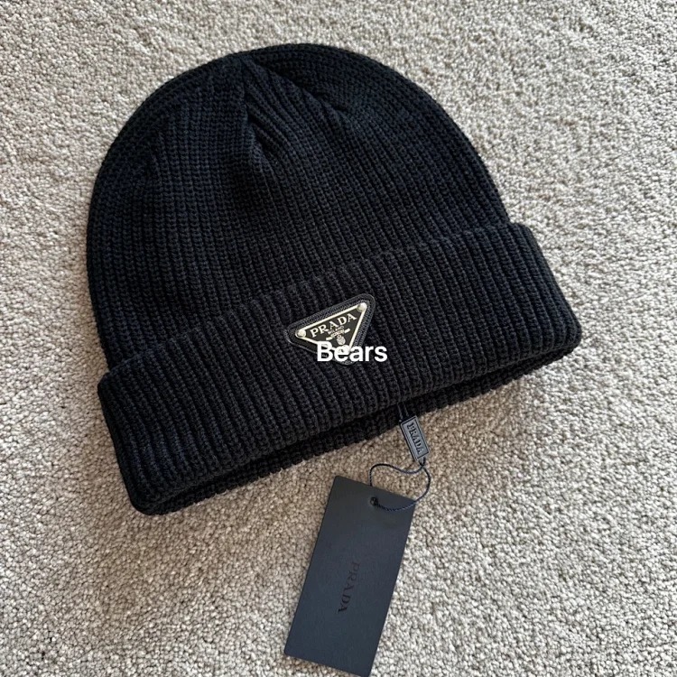 Bears pra wool knitted cold hat