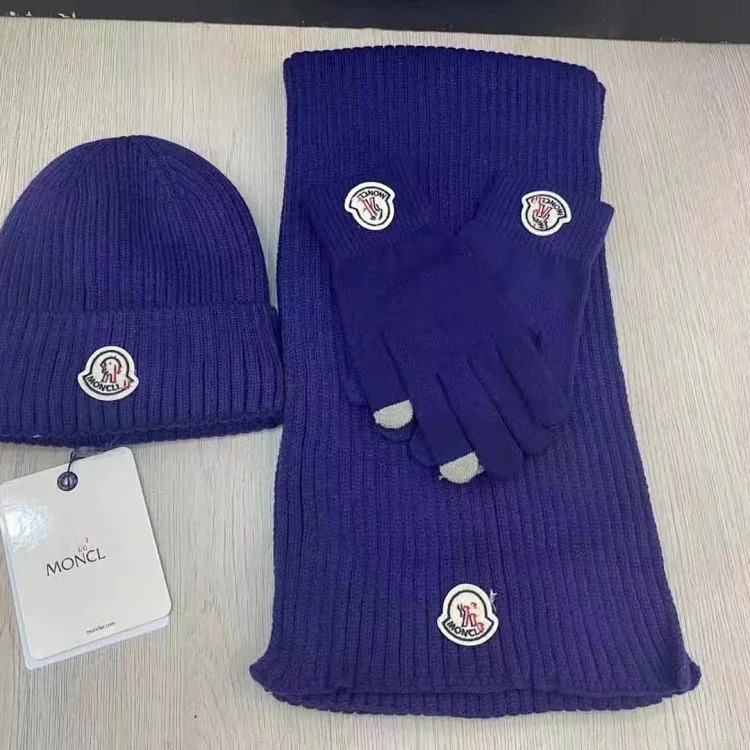 Fashionable casual versatile hat, scarf and gloves three-piece set