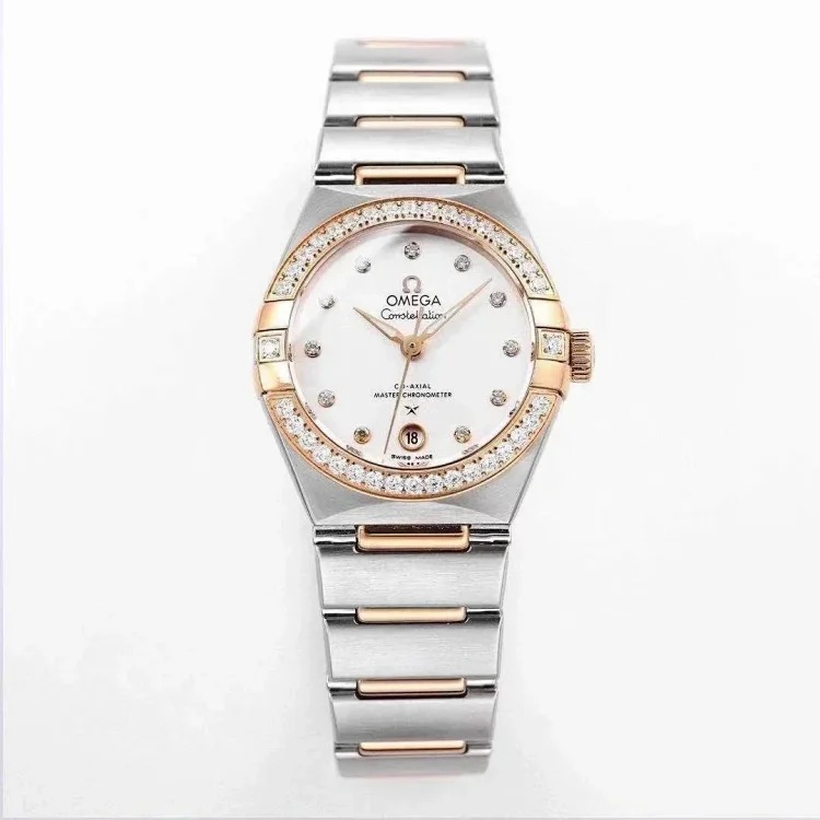 Fashionable and versatile watch 073