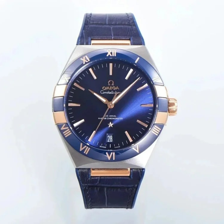 Fashionable and versatile watch 073