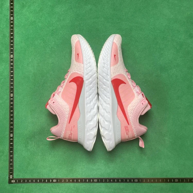 B3D cushioning foam breathable support rebound low-top casual running shoes(pic5) B3D cushioning foam breathable support rebound low-top casual running shoes