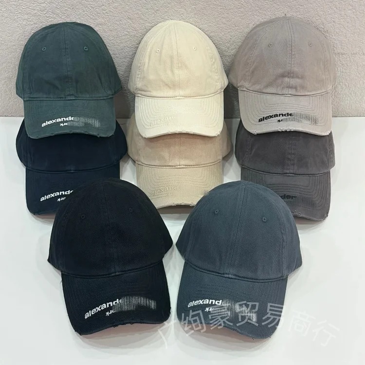 26 trendy brand Alphabet King duck-billed hat for women, spring and summer fashion, versatile hole-in-the-wall street sunshade and sun protection baseball cap for men