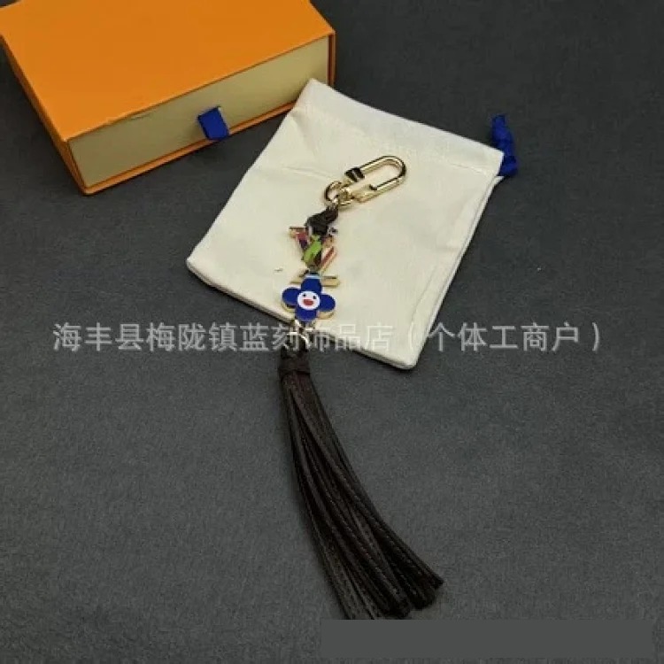 Cross-border versatile simple commuting personalized floral leather braided rope bag hanging keychain box car bag keychain