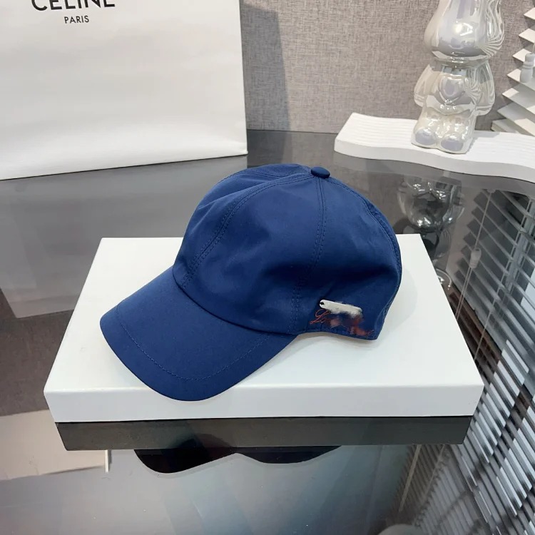 Loro Pina Nuo Pianya summer embroidery fashionable spring and autumn quick-drying baseball cap sunshade casual peaked cap