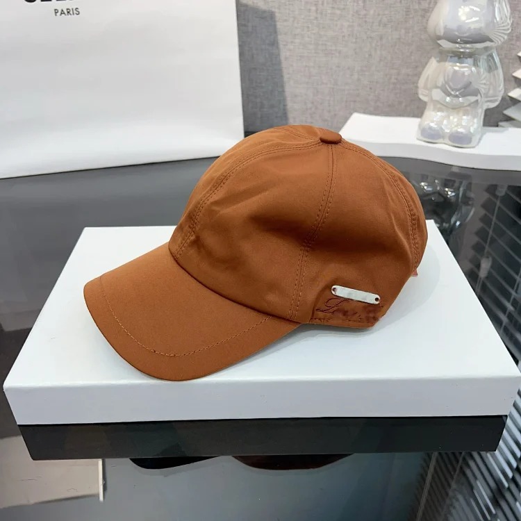 Loro Pina Nuo Pianya summer embroidery fashionable spring and autumn quick-drying baseball cap sunshade casual peaked cap