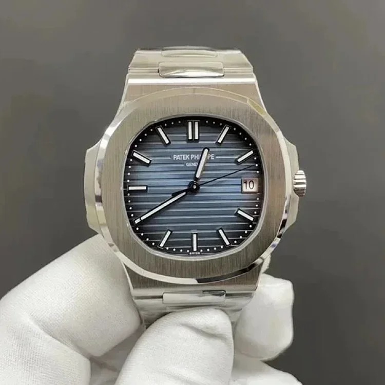 Fashionable and versatile watch 053 image 2
