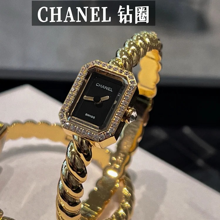 Zhou Xun and Dou Jingtong wear the same fragrance PREMIÈRE GALON watch