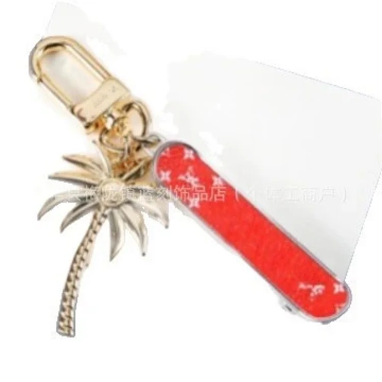 Louis Vuitton Foreign trade hot-selling series of fashionable metal bag pendants, presbyopic key pendants, car key chains, key chains