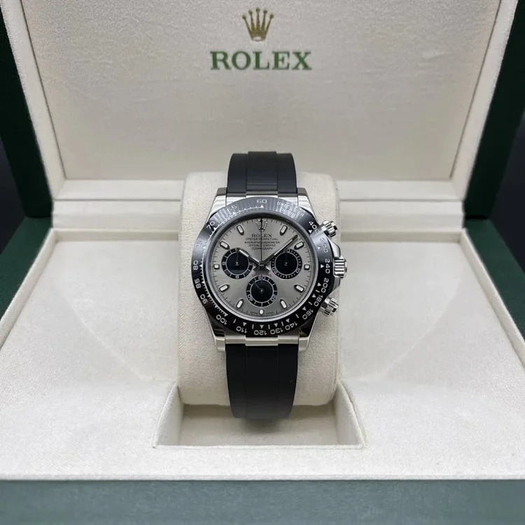 ¥480-2900 Fashionable and versatile watches