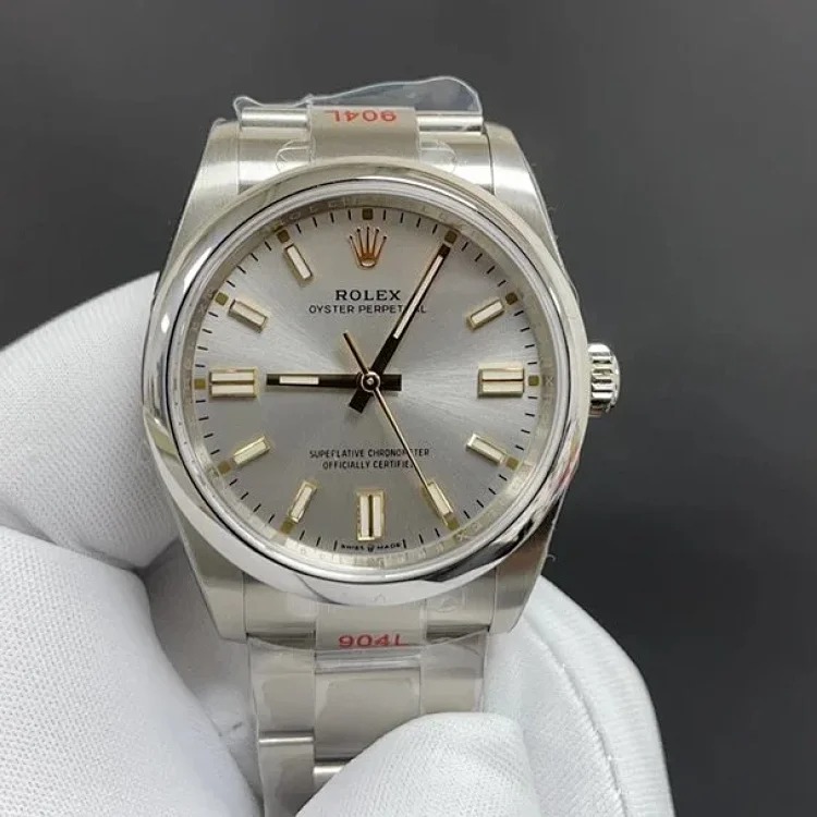 ¥480-2900 Fashionable and versatile watches
