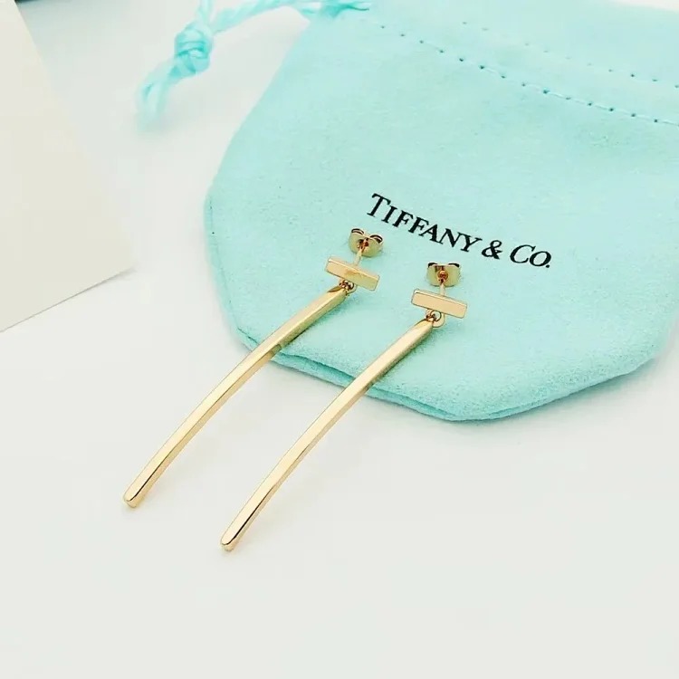 ZW-1 uses a heart to let every piece of jewelry exude your beauty and charm (with gift box packaging) (Tifany)
