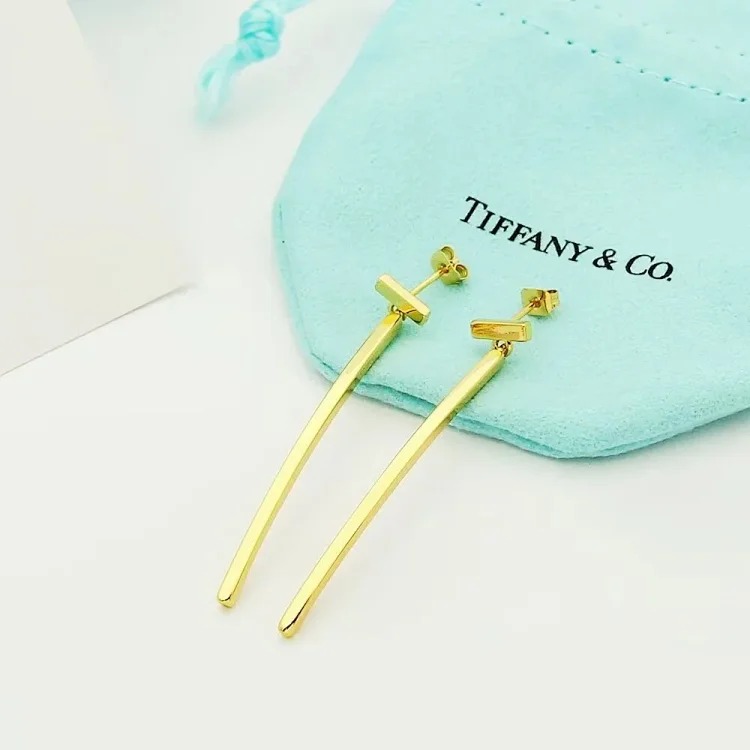 ZW-1 uses a heart to let every piece of jewelry exude your beauty and charm (with gift box packaging) (Tifany)