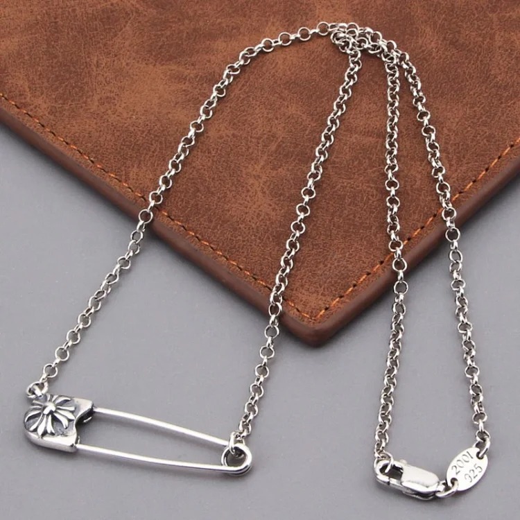 Chaoxuan Cronus Cross Old Craft Scout Flower Necklace Classic Hip Hop Anchor Personalized Retro Wholesale