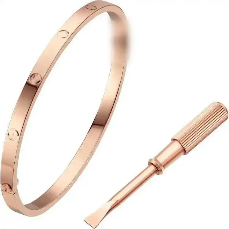 High of classic fashionable men's and women's bracelets plated with 18k gold, light luxury and non-fading couple bracelets
