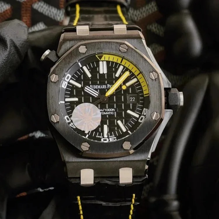WAT2 Retro technology watch