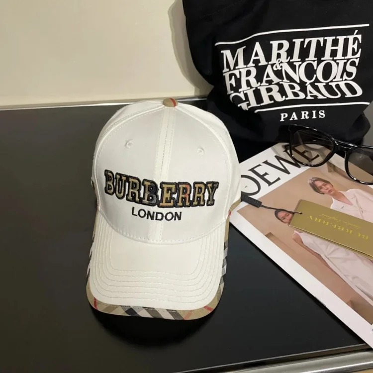 ¥120 Fashion casual hat M26