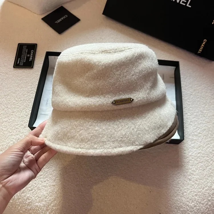 ¥120 Fashion casual hat M26
