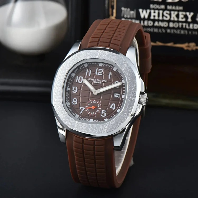 The time on the R-1 wrist is explained by this watch