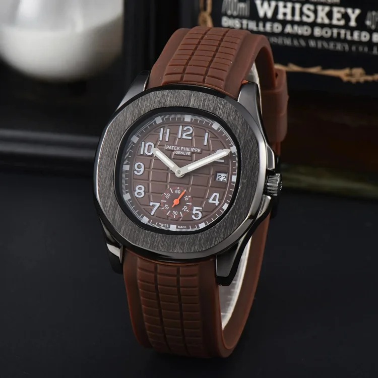 The time on the R-1 wrist is explained by this watch
