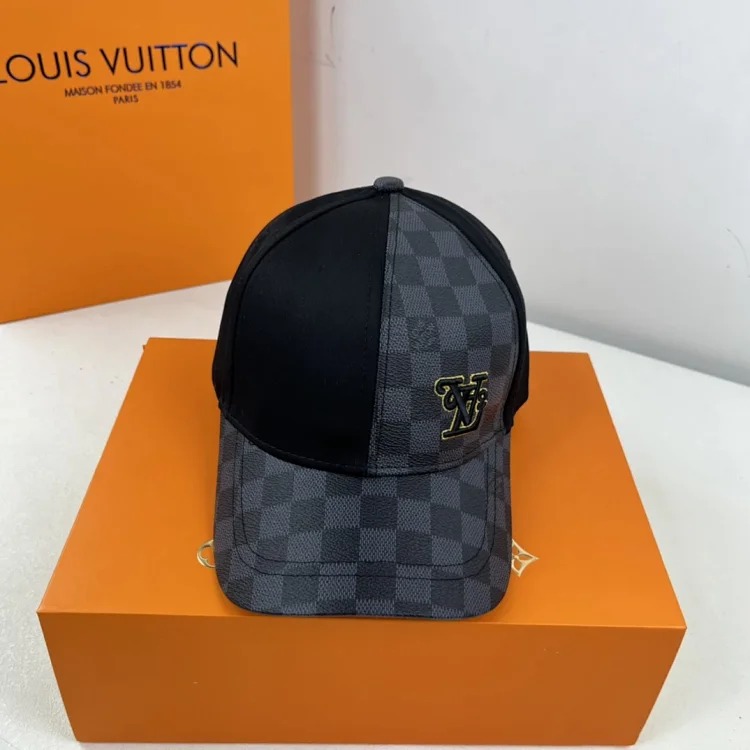 Fashionable Lu Yi hat