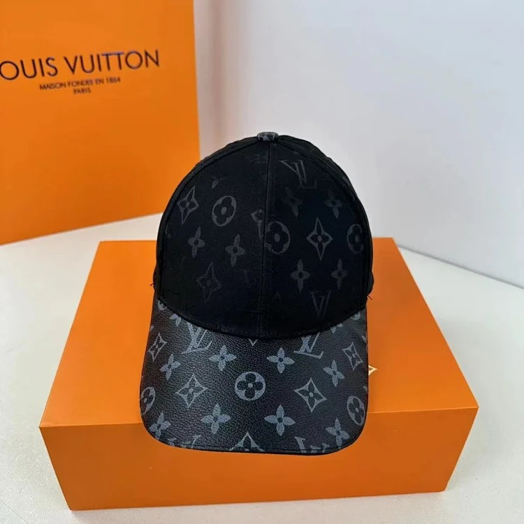 Fashionable Lu Yi hat
