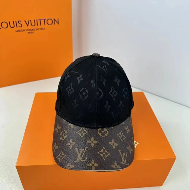 Fashionable Lu Yi hat
