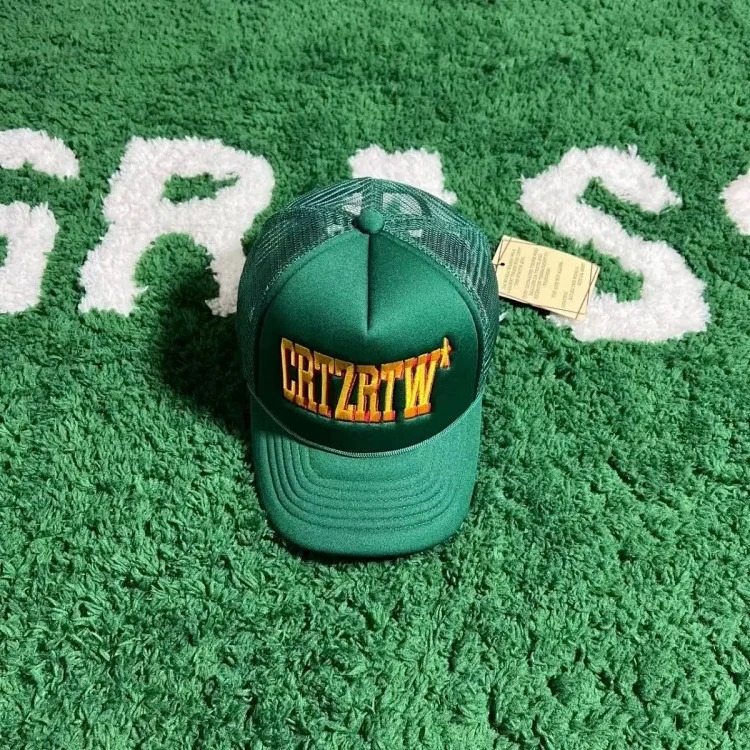 Classic versatile baseball cap L-001