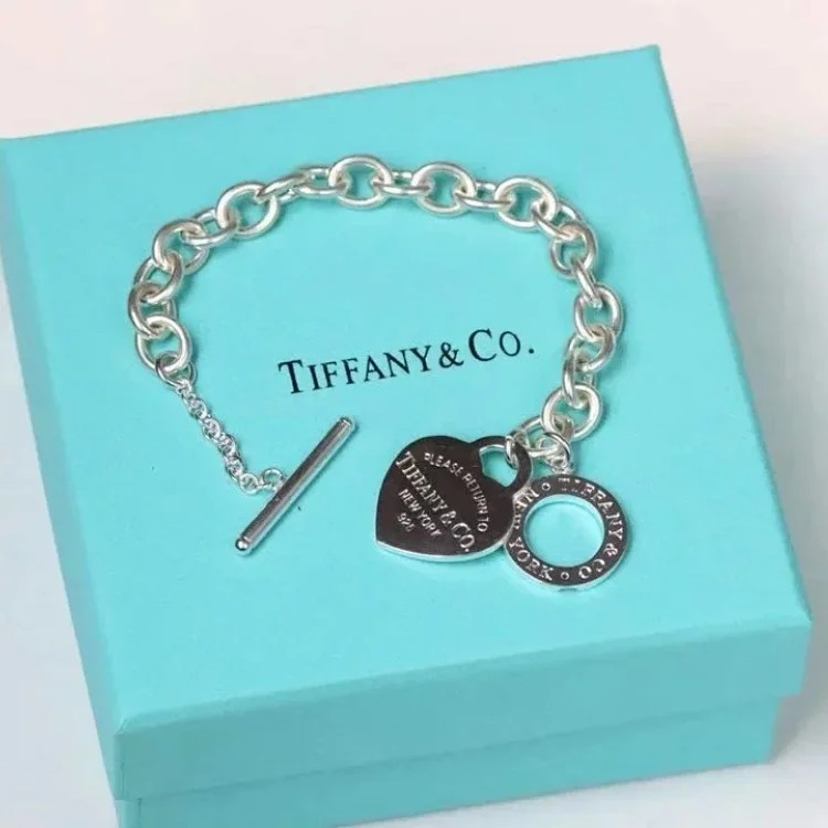 Fashion bracelet 02