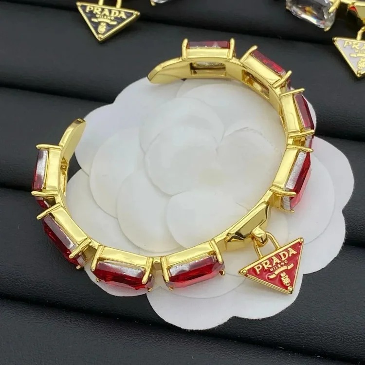 Fashion bracelet 02