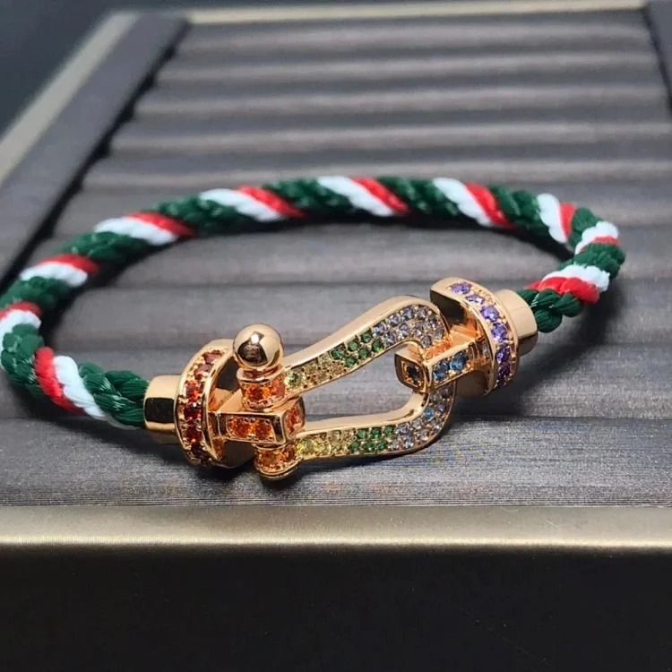 Fashion bracelet 02