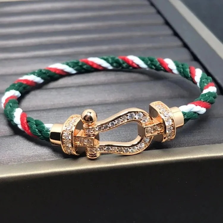 Fashion bracelet 02