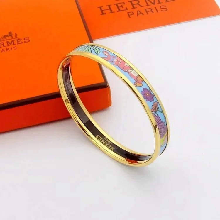 Fashion bracelet 02