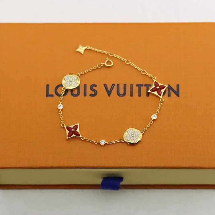 Fashion bracelet 02