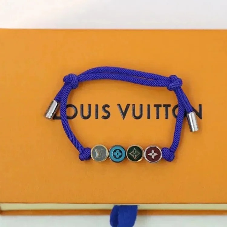 Fashion bracelet 02