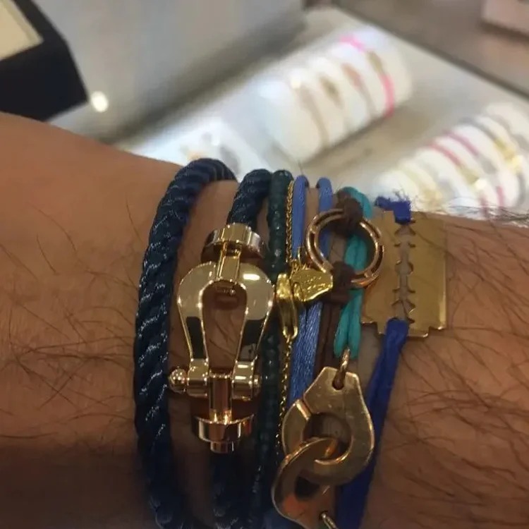 Fashion bracelet 02