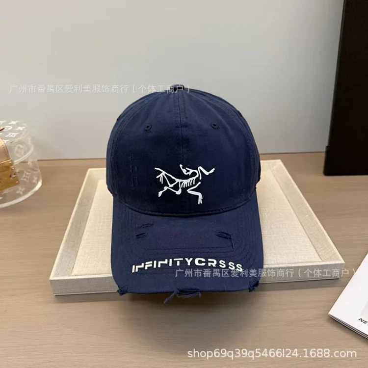 Embroidered Korean Letters Baseball Cap Couple Face Revealing Small Peaked Hat Men and Women Same Style Soft Top Sun Hat Hat Wholesale