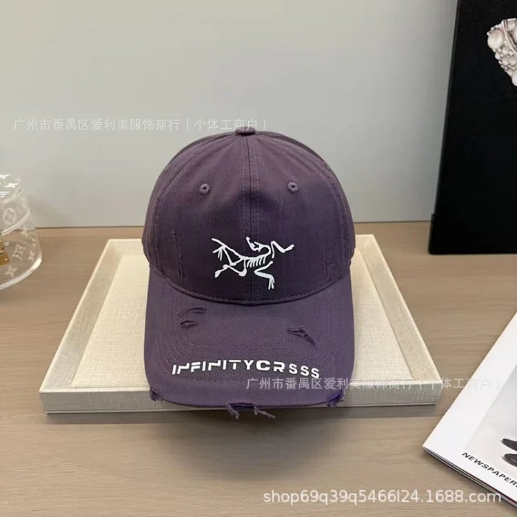Embroidered Korean Letters Baseball Cap Couple Face Revealing Small Peaked Hat Men and Women Same Style Soft Top Sun Hat Hat Wholesale