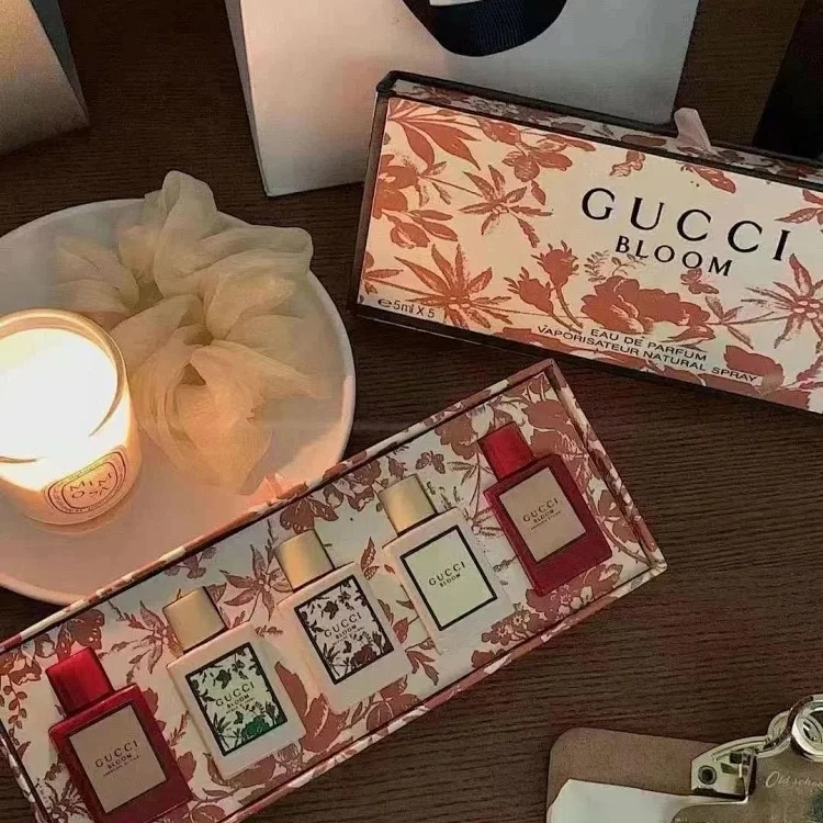Fashion (W2C-116)