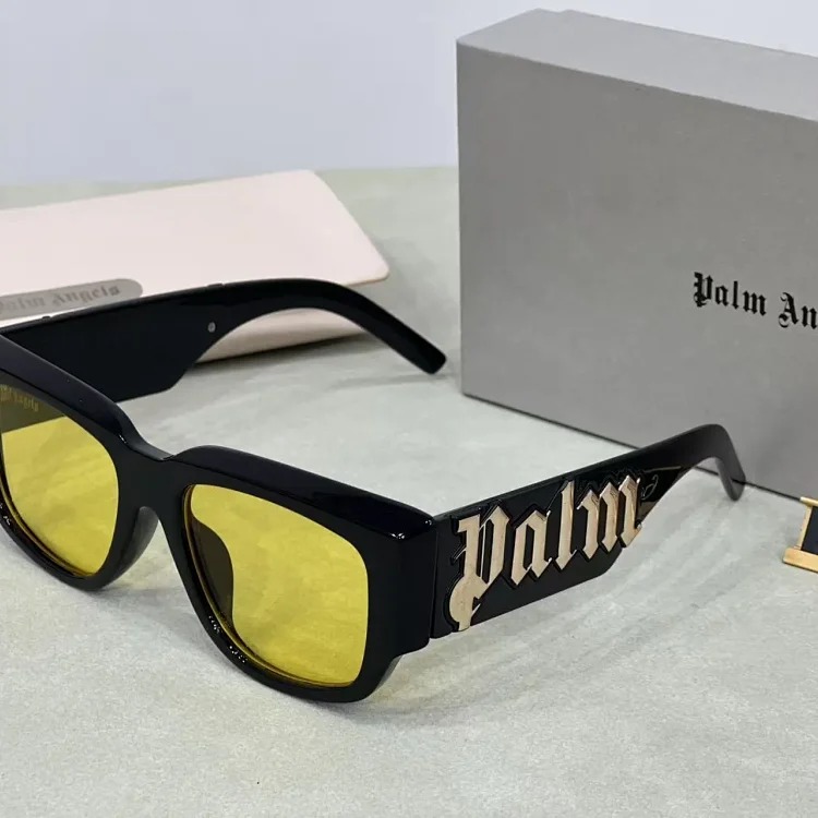 Casual fashionable summer sunglasses