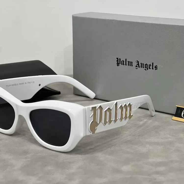 Casual fashionable summer sunglasses