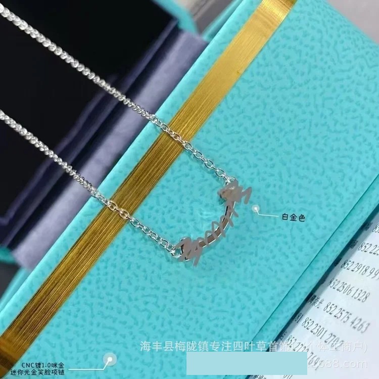 New T's smile necklace thickly plated 18K gold glossy 2 sides drilled full of diamonds smiling face necklace Seiko clavicle chain jewelry