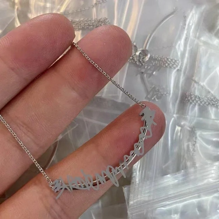 New T's smile necklace thickly plated 18K gold glossy 2 sides drilled full of diamonds smiling face necklace Seiko clavicle chain jewelry