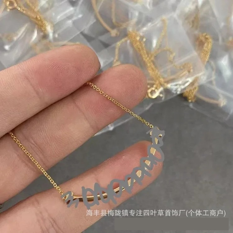 New T's smile necklace thickly plated 18K gold glossy 2 sides drilled full of diamonds smiling face necklace Seiko clavicle chain jewelry