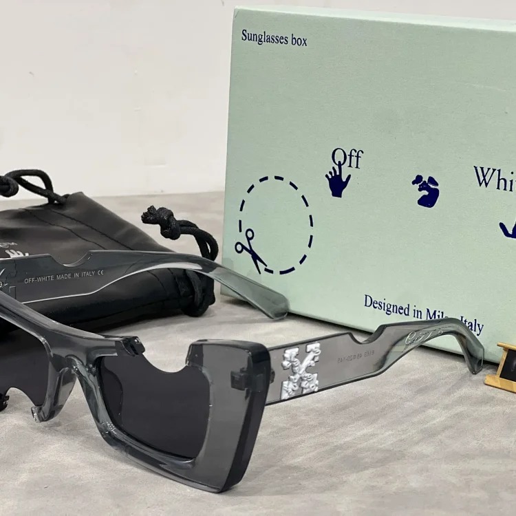 Fashionable summer casual sunglasses
