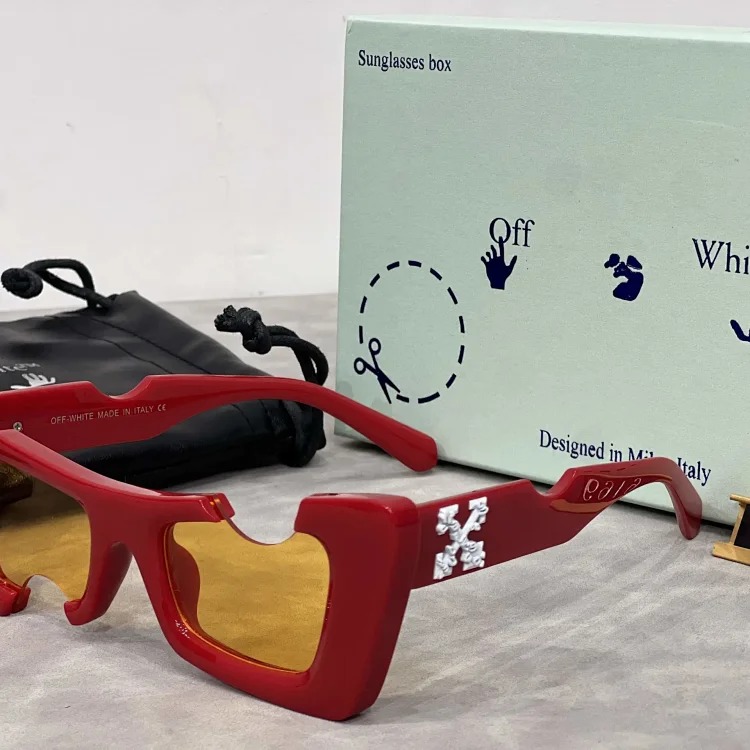 Fashionable summer casual sunglasses