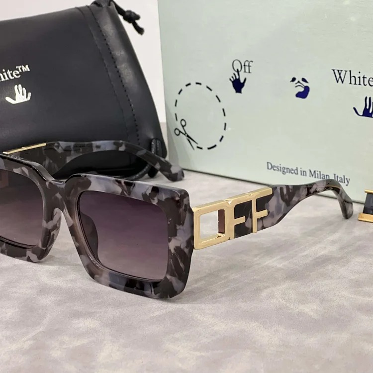 Fashionable summer casual sunglasses