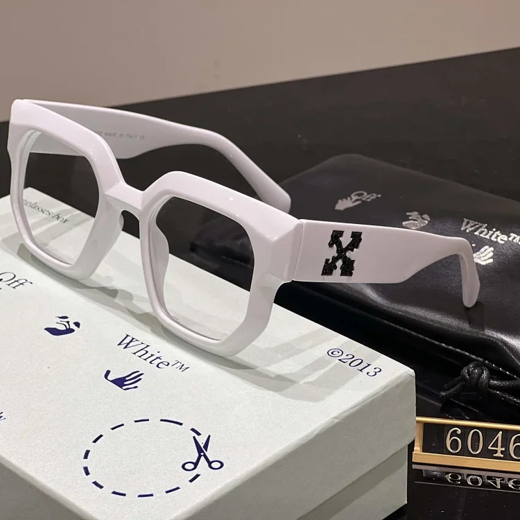 Fashionable summer casual sunglasses