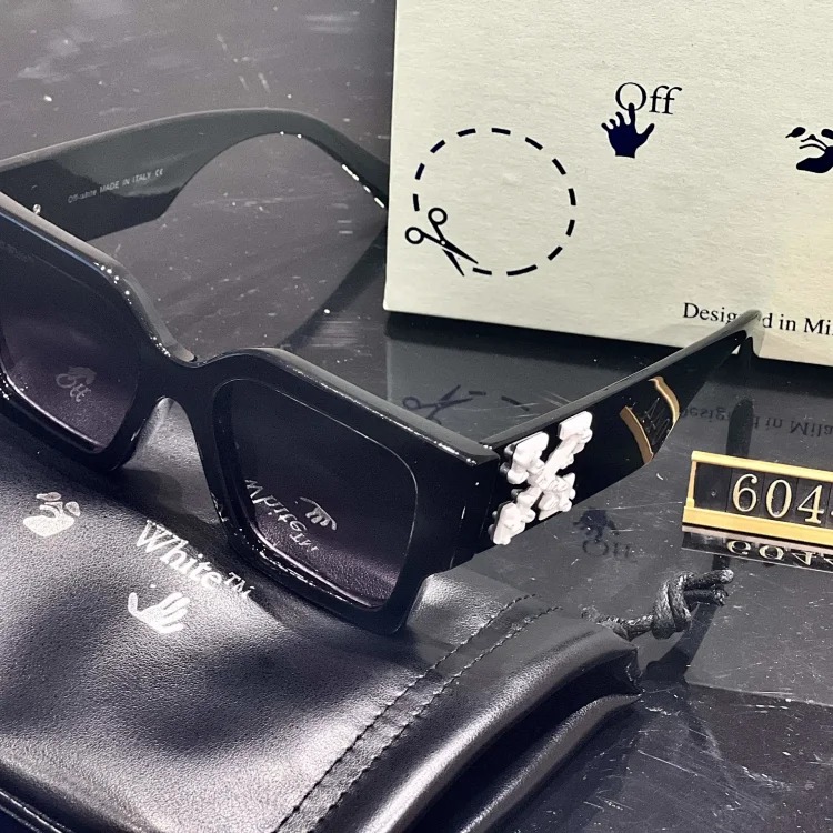 Fashionable summer casual sunglasses