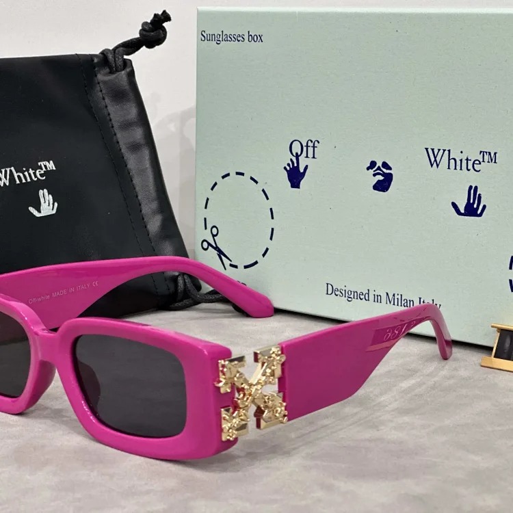 Fashionable summer casual sunglasses